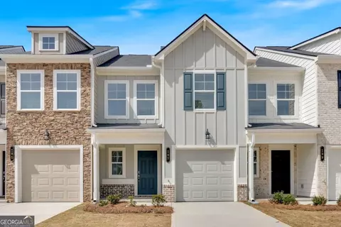105 Village Green Dr #171, Adairsville, GA 30103
