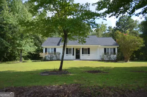 79 N Camp Dr, Byron, GA 31008