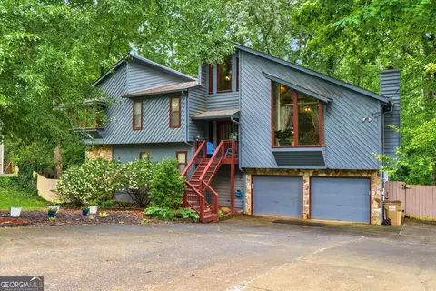 1781 Blackwillow Dr NE, Marietta, GA 30066