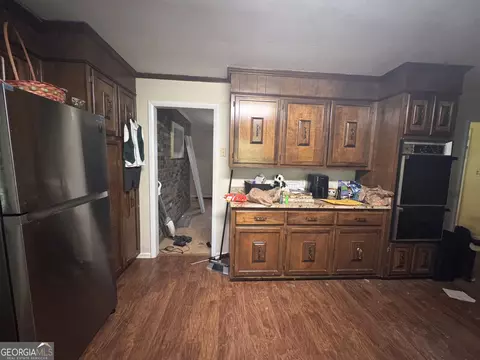 Kitchen - 110 Bayview Dr, Perry, GA 31069 photo 3 of 3