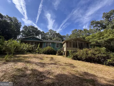 Exterior - 110 Bayview Dr, Perry, GA 31069 photo 3 of 10