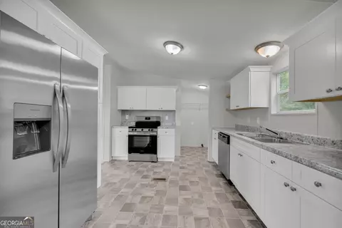 Other - 218 Gainesville St, Carnesville, GA 30521 photo 6 of 12
