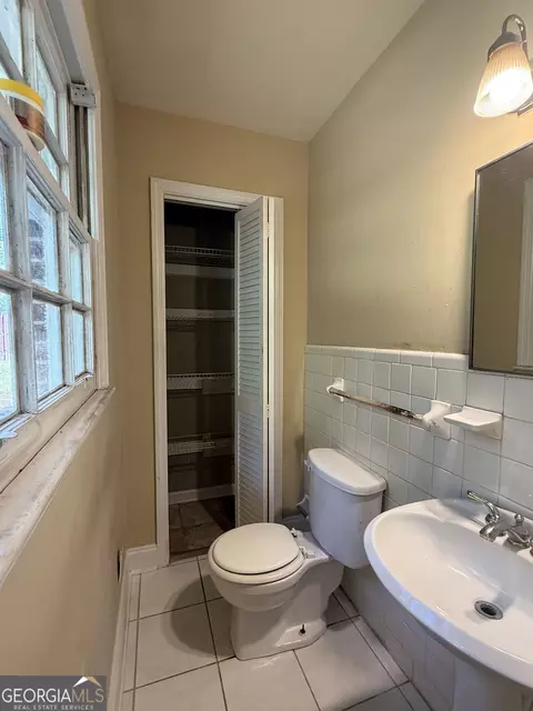 Bath - 721 Central Rd, Thomson, GA 30824 photo 2 of 2