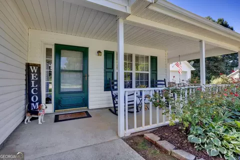 Exterior - 35 Macadamia Ct, Covington, GA 30016 photo 3 of 9