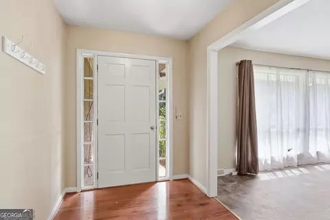 Entry Way - 42 Charles St, Toccoa, GA 30577 photo 2 of 2