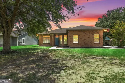 100 Pleasant Breeze Way, Kingsland, GA 31548