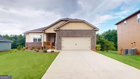 1509 Barrington Place Ct, Macon, GA 31220