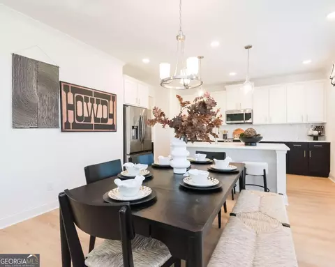 Dining - 5933 Spring Way, Stonecrest, GA 30038 photo 2 of 3