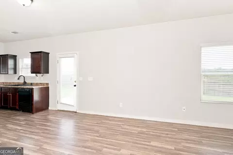 Living - 1043 Sutherland Dr, Winder, GA 30680 photo 2 of 2