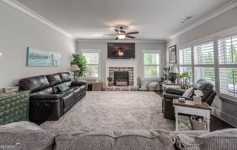 Living - 810 Legends Dr, Monroe, GA 30655 photo 1 of 4