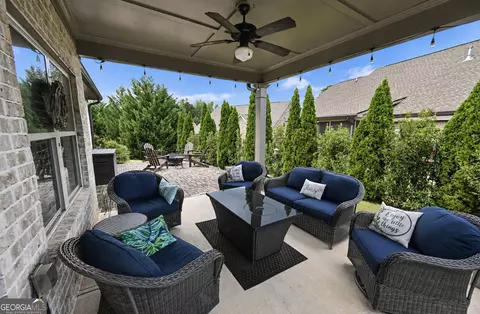 Exterior - 810 Legends Dr, Monroe, GA 30655 photo 3 of 10
