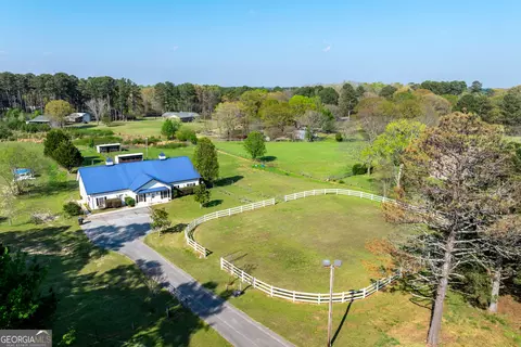3121 Centerville Rosebud Rd, Snellville, GA 30039