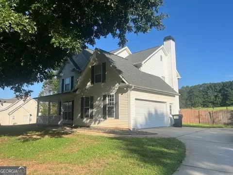 107 Meadows Dr, Senoia, GA 30276