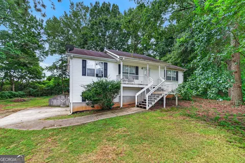 579 Edna St, Villa Rica, GA 30180