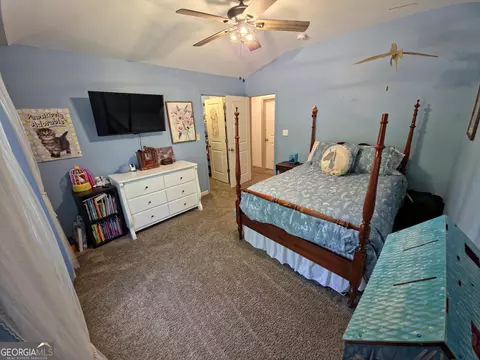 Bedroom - 96 Oak Leaf Way, Hamilton, GA 31811 photo 7 of 12