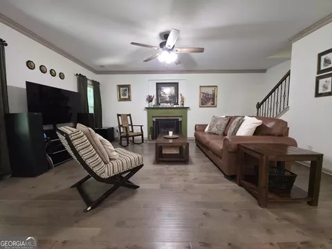 Living - 96 Oak Leaf Way, Hamilton, GA 31811 photo 2 of 3