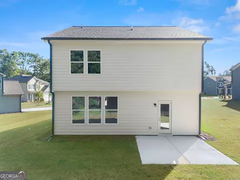 Exterior - 70 Edith Ct, Statham, GA 30666 photo 6 of 8