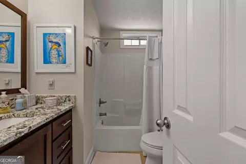 Bath - 39 Village Pointe Dr, Lagrange, GA 30240 photo 3 of 3