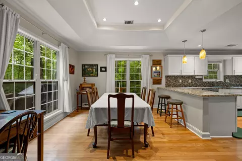 Dining - 39 Village Pointe Dr, Lagrange, GA 30240 photo 1 of 2