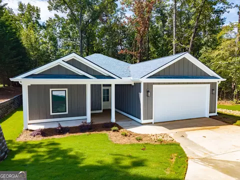 203 Palmer Ln, Westminster, SC 29693