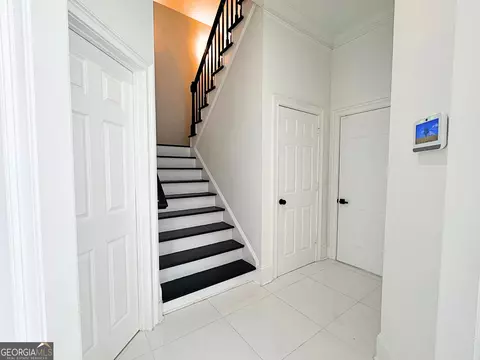 Entry Way - 302 Shadow Gln, Mcdonough, GA 30253 photo 2 of 7