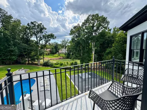 Exterior - 302 Shadow Gln, Mcdonough, GA 30253 photo 2 of 8