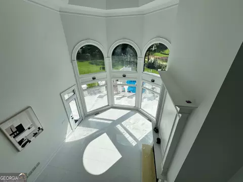 Living - 302 Shadow Gln, Mcdonough, GA 30253 photo 5 of 5