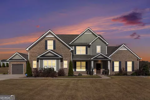 106 Graceton Farms Dr, Senoia, GA 30276