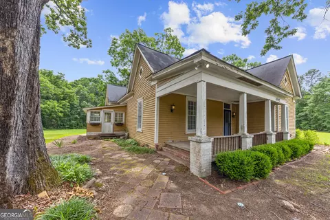 Exterior - 1047 Dixie Rd, Covington, GA 30014 photo 11 of 11