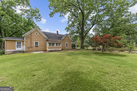 Exterior - 1047 Dixie Rd, Covington, GA 30014 photo 9 of 11