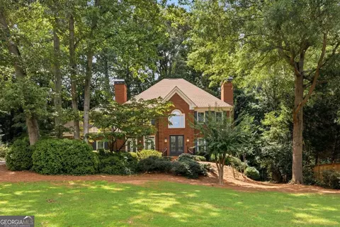 1890 Lakehurst Ct SE, Smyrna, GA 30080
