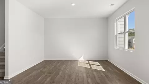 Living - 8169 Coldstream Dr, Fairburn, GA 30213 photo 1 of 2