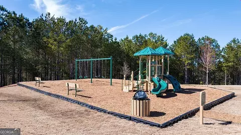 View/Area - 8169 Coldstream Dr, Fairburn, GA 30213 photo 2 of 3