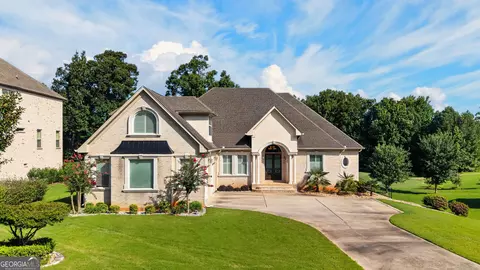 Exterior - 2308 Braunsroth Ln, Hampton, GA 30228 photo 2 of 10