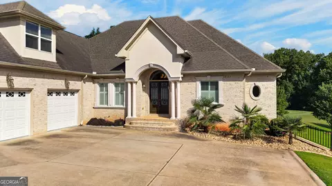 Exterior - 2308 Braunsroth Ln, Hampton, GA 30228 photo 4 of 10