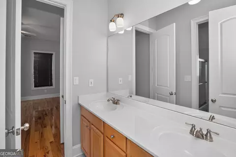 Bath - 2308 Braunsroth Ln, Hampton, GA 30228 photo 7 of 7