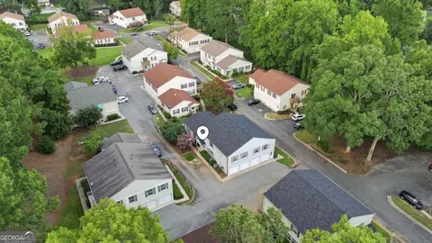1392 Old Coach Rd SW, Marietta, GA 30008