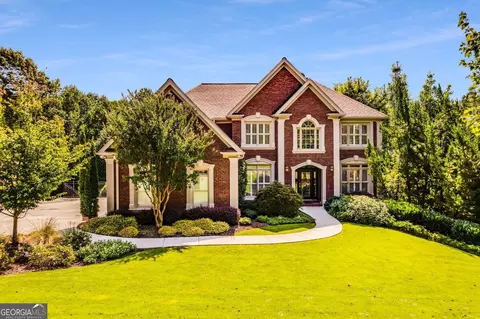 Exterior - 116 Riverview Dr, Suwanee, GA 30024 photo 11 of 13