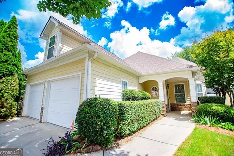 3 Gables Way, Newnan, GA 30265