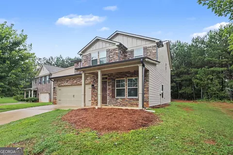 Exterior - 316 Trae Ct, Hampton, GA 30228 photo 3 of 5