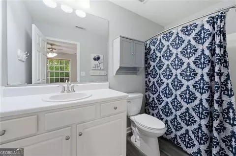 Bath - 313 Venture Path, Hiram, GA 30141 photo 3 of 3