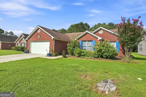 Exterior - 1648 Graystone Dr, Hampton, GA 30228 photo 2 of 4