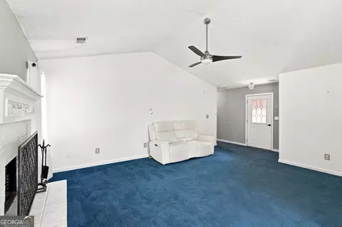 Living - 1648 Graystone Dr, Hampton, GA 30228 photo 3 of 3
