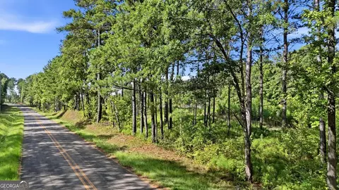 710 Giles Rd, Forsyth, GA 31029 photo 4