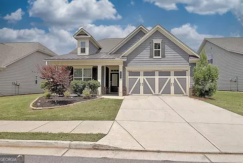 375 Plainfield St, Fayetteville, GA 30215