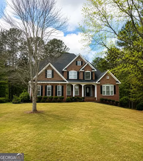 145 Mill Run, Fayetteville, GA 30214
