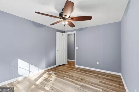 Bedroom - 3787 Mize Rd, Toccoa, GA 30577 photo 2 of 2