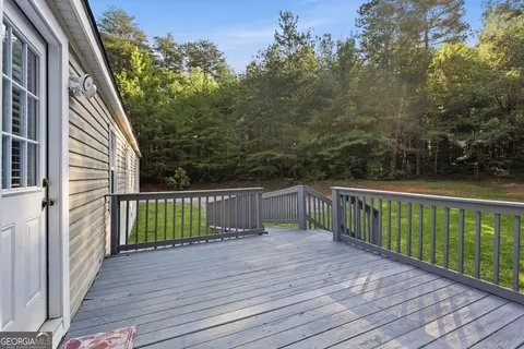 Exterior - 3787 Mize Rd, Toccoa, GA 30577 photo 3 of 5