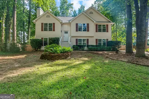 120 Woodstream Dr, Newnan, GA 30265