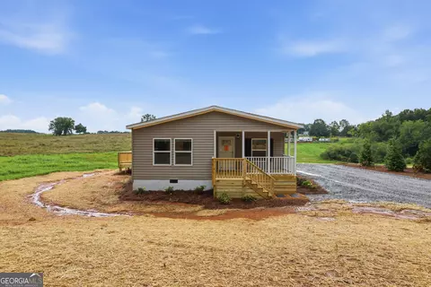 Exterior - 915 Smith Loop Rd, Demorest, GA 30535 photo 1 of 3